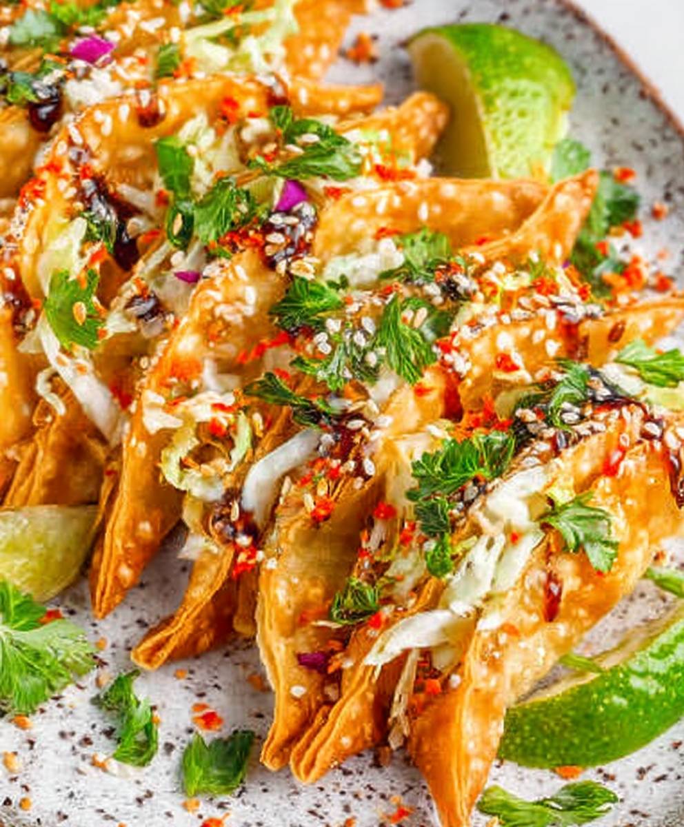 Crispy Chicken Wonton Tacos